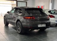 PORSCHE Macan Sport