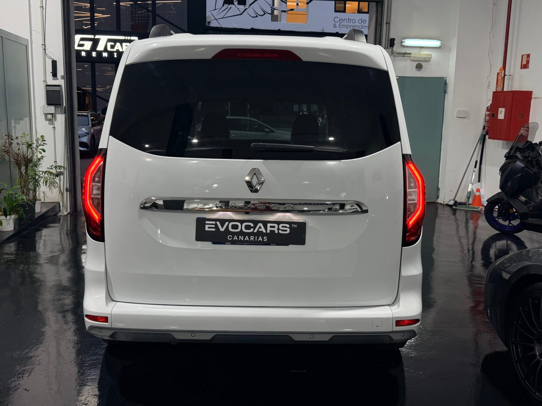 RENAULT KANGOO COMBI TECHNO