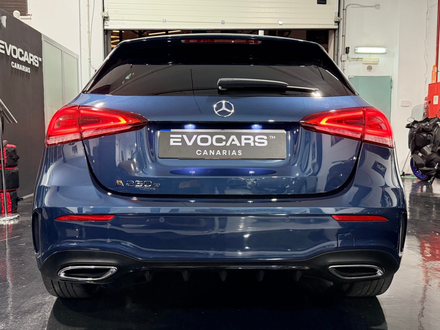 MERCEDES-BENZ Clase a A250E