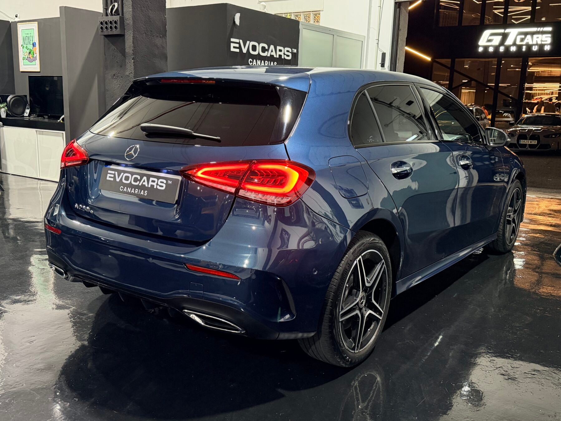 MERCEDES-BENZ Clase a A250E