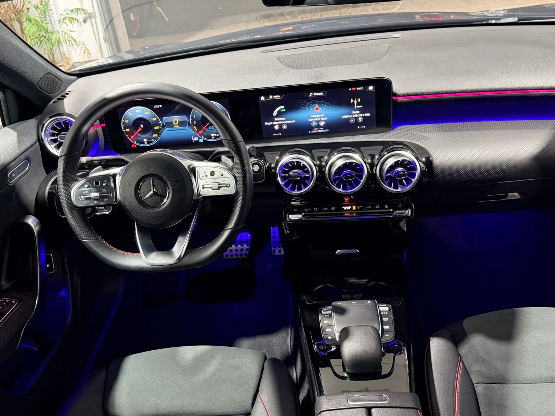 MERCEDES-BENZ Clase a A250E