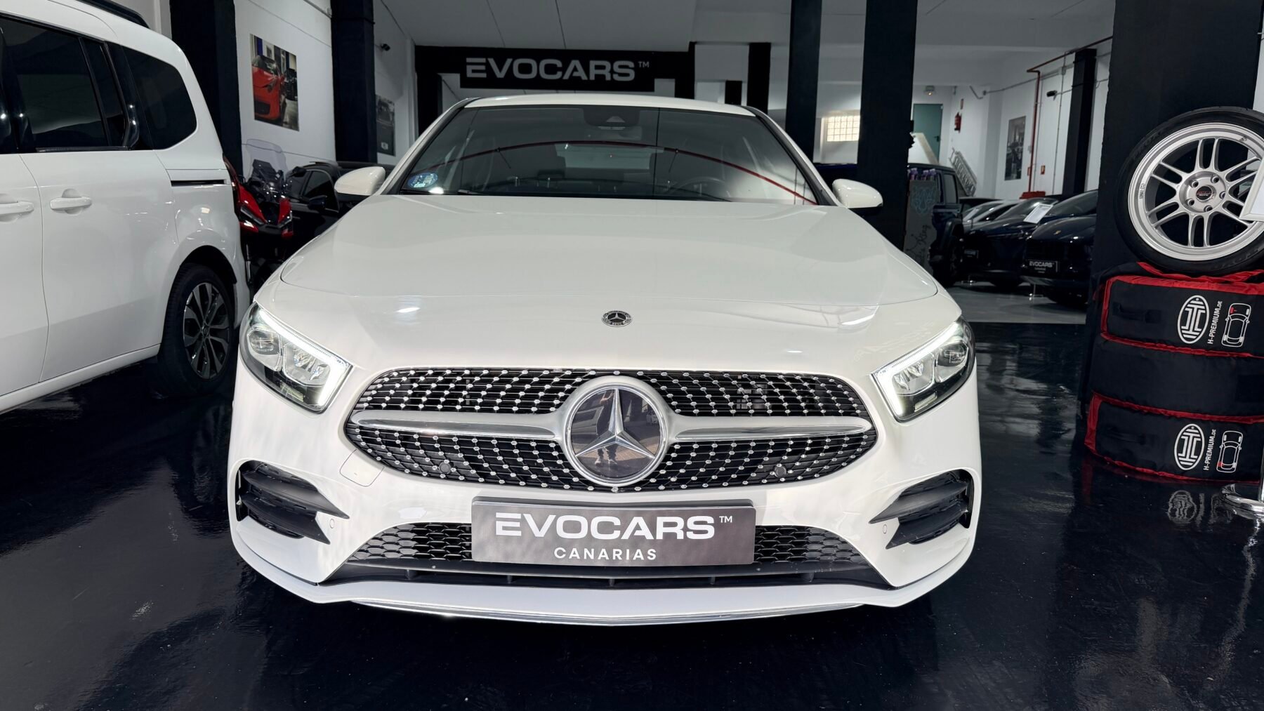 MERCEDES-BENZ Clase a SEDAN AMG