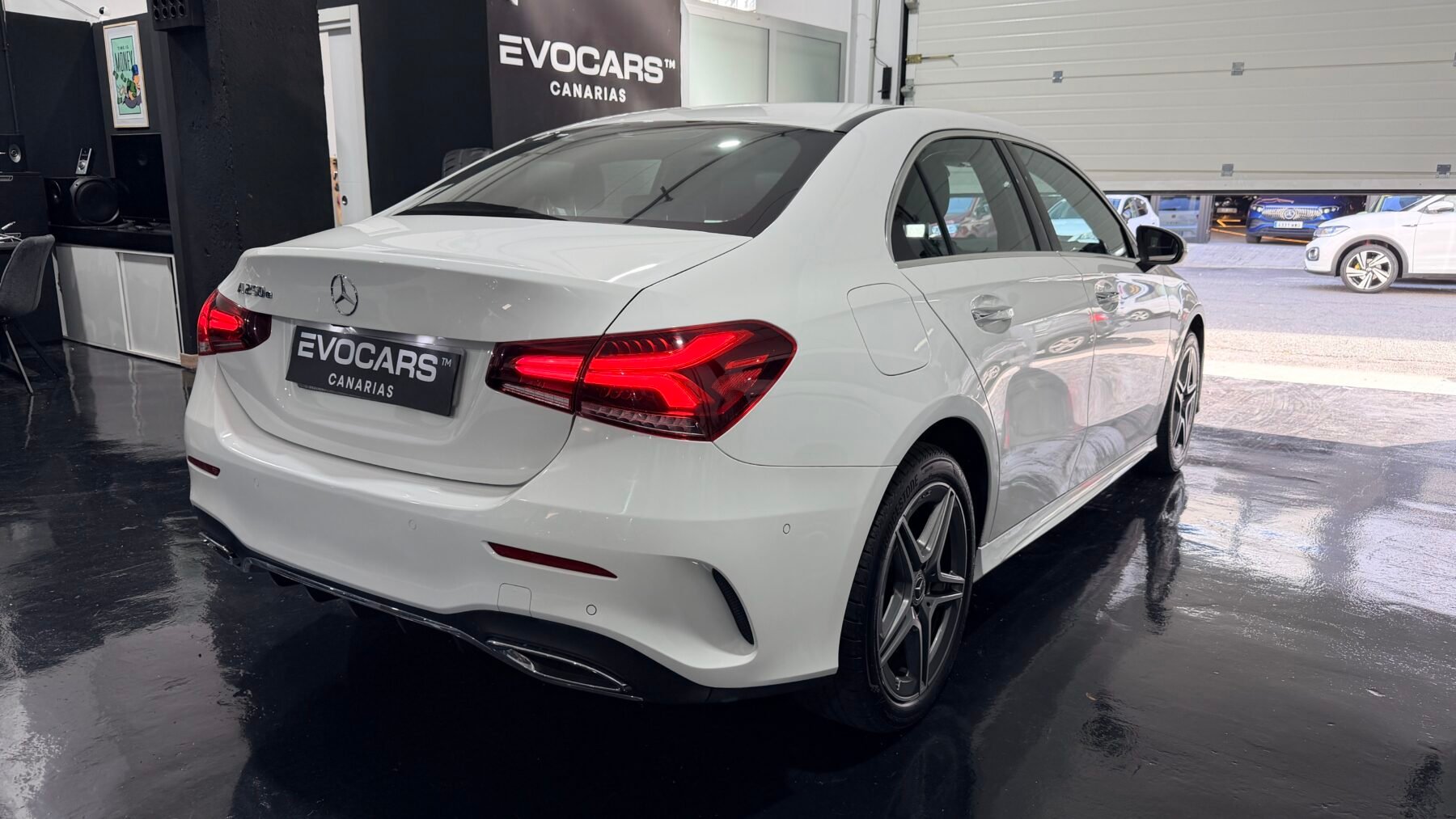 MERCEDES-BENZ Clase a SEDAN AMG