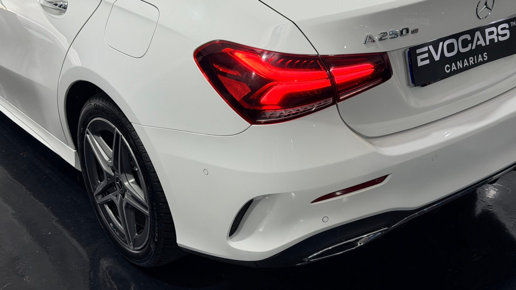 MERCEDES-BENZ Clase a SEDAN AMG