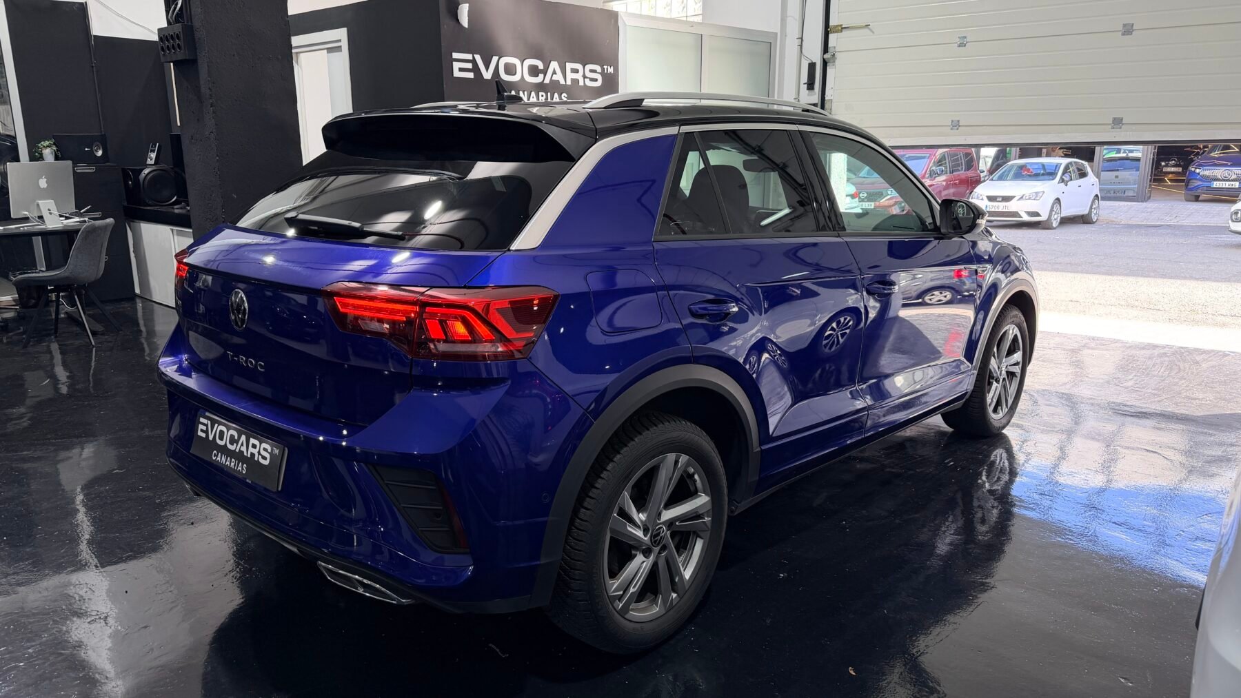 VOLKSWAGEN R-LINE DSG