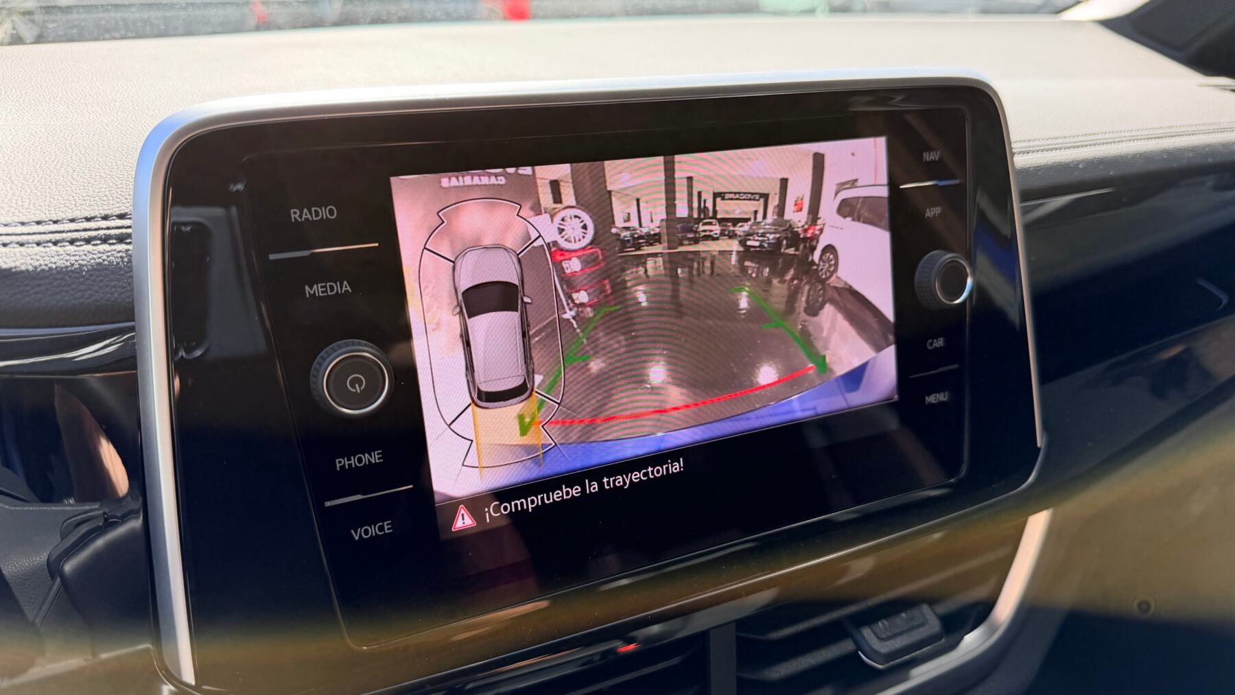 VOLKSWAGEN R-LINE DSG