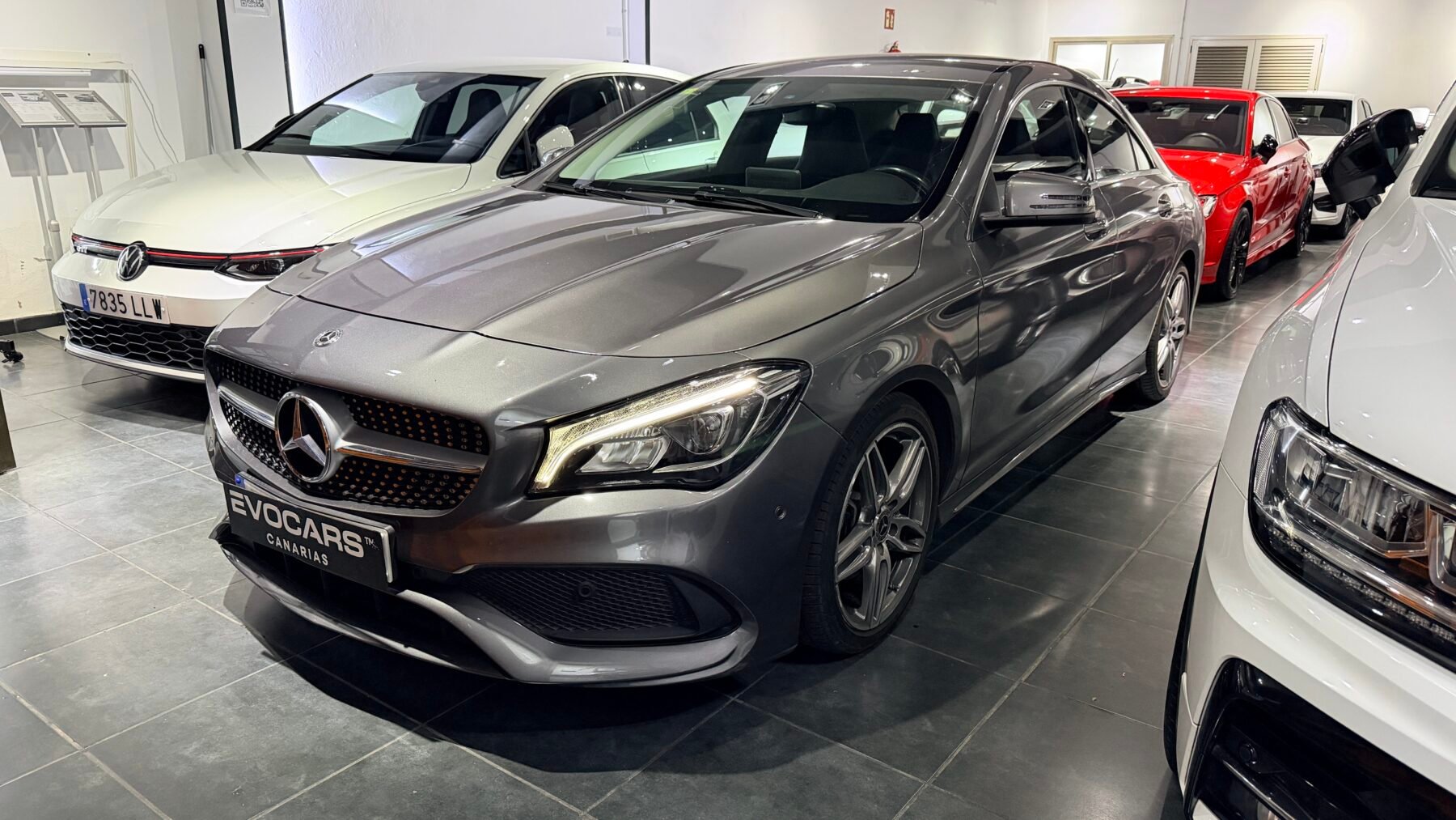 MERCEDES-BENZ CLA 200D AMG