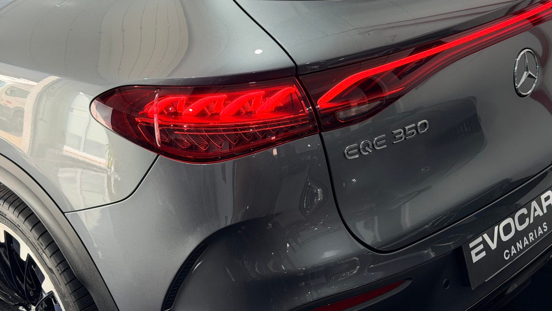 MERCEDES-BENZ EQE SUV