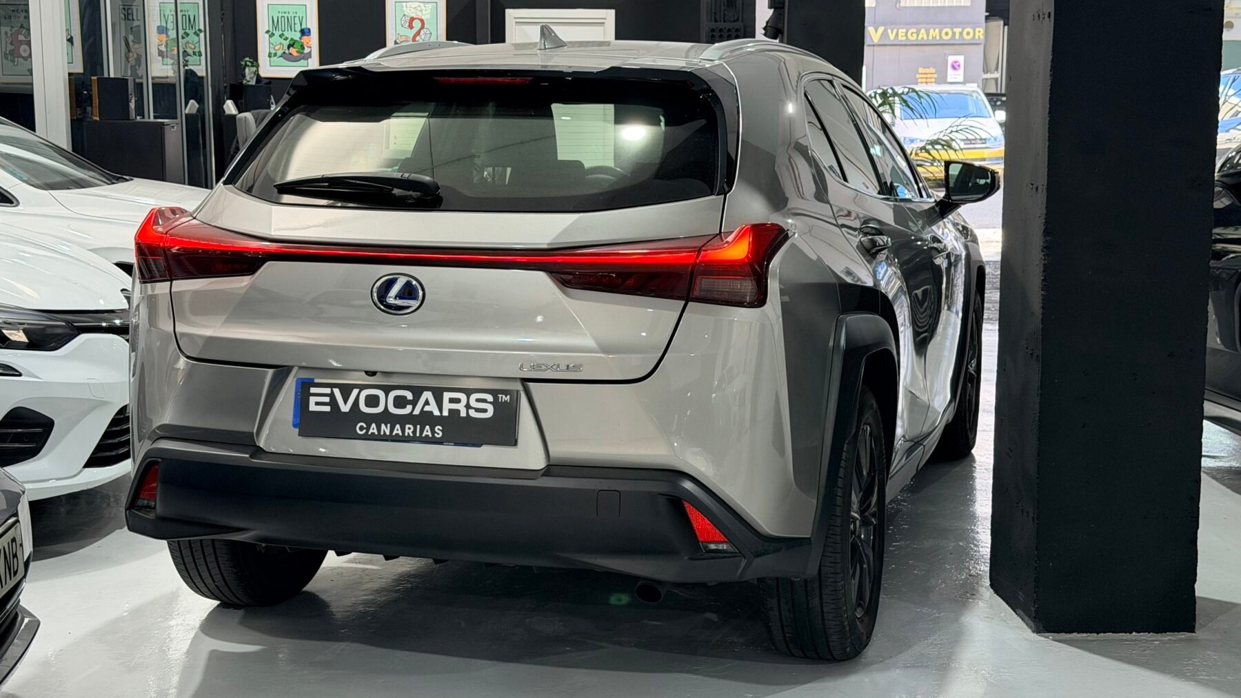 LEXUS 250H BUSINESS NAVI