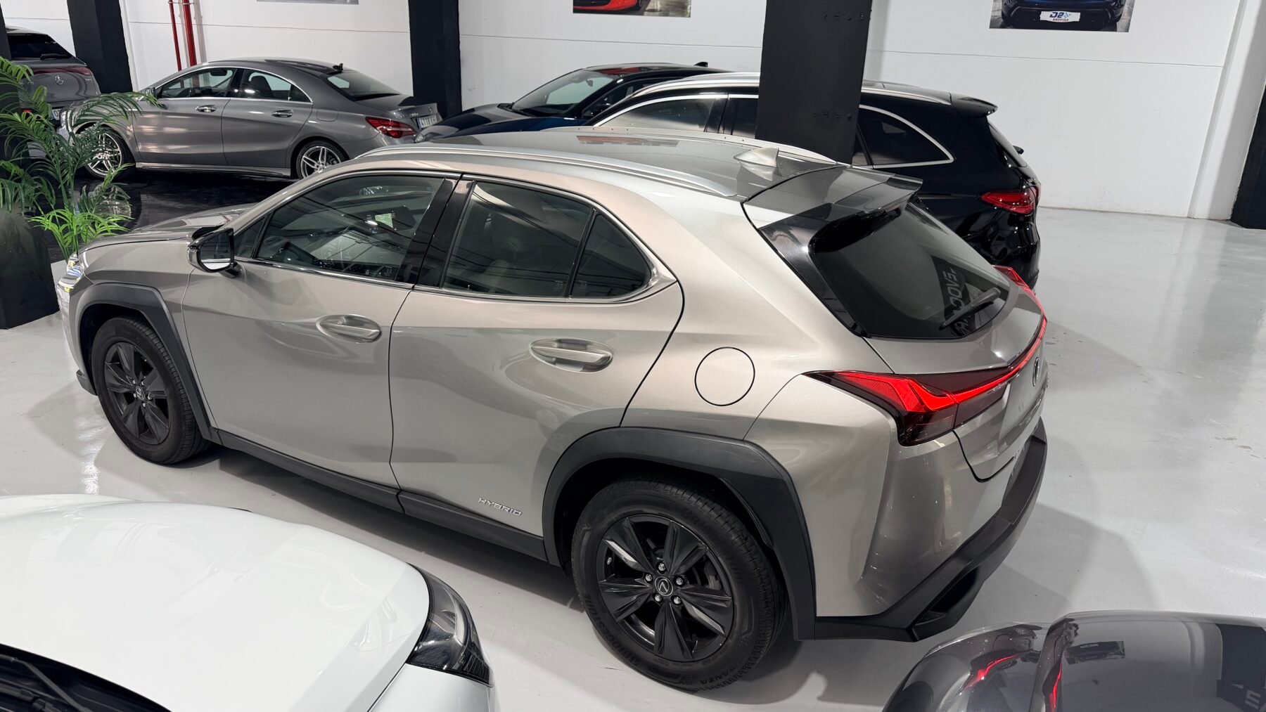 LEXUS 250H BUSINESS NAVI