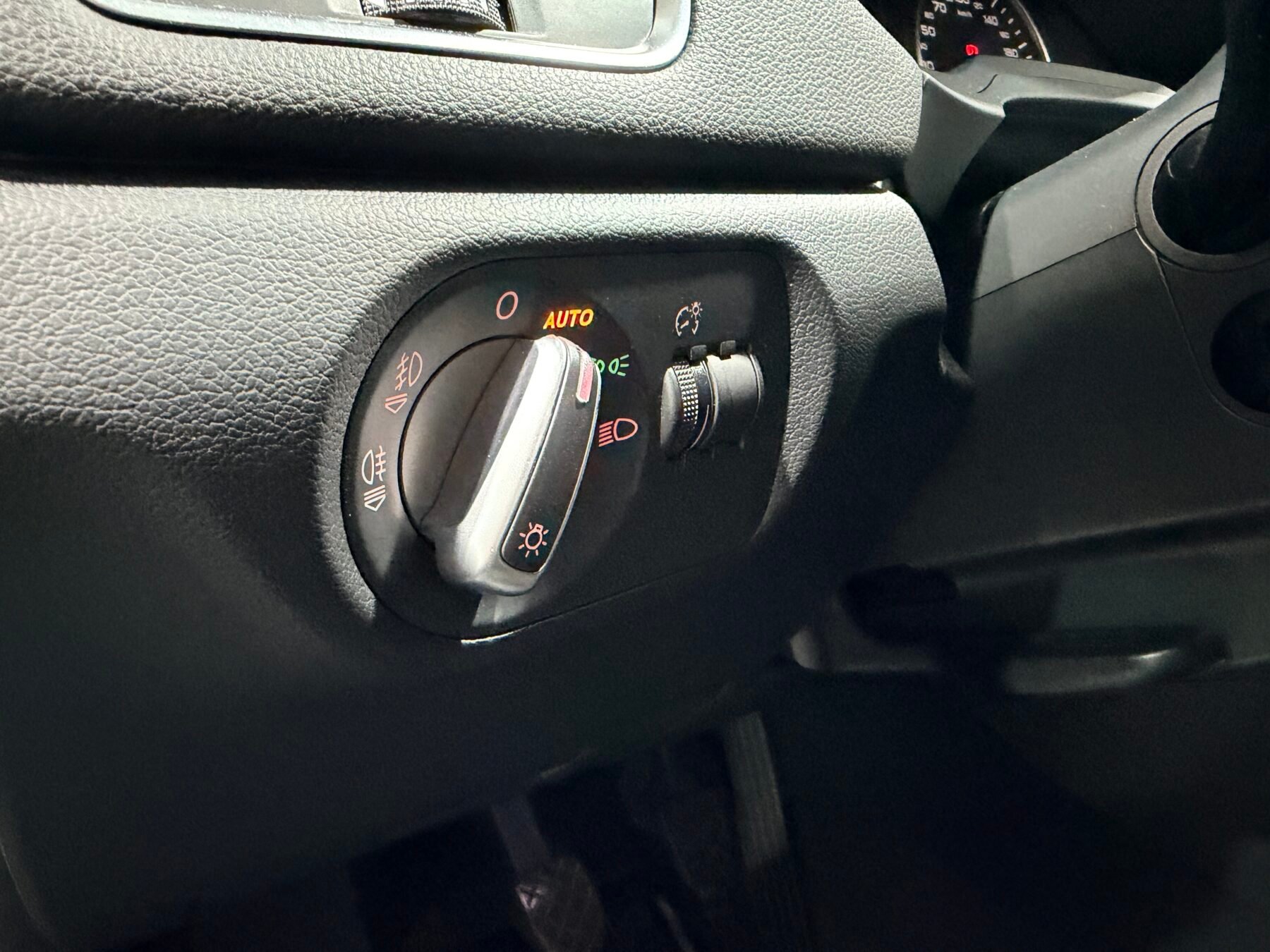 AUDI 2.0 TDI EXCLUSIVE