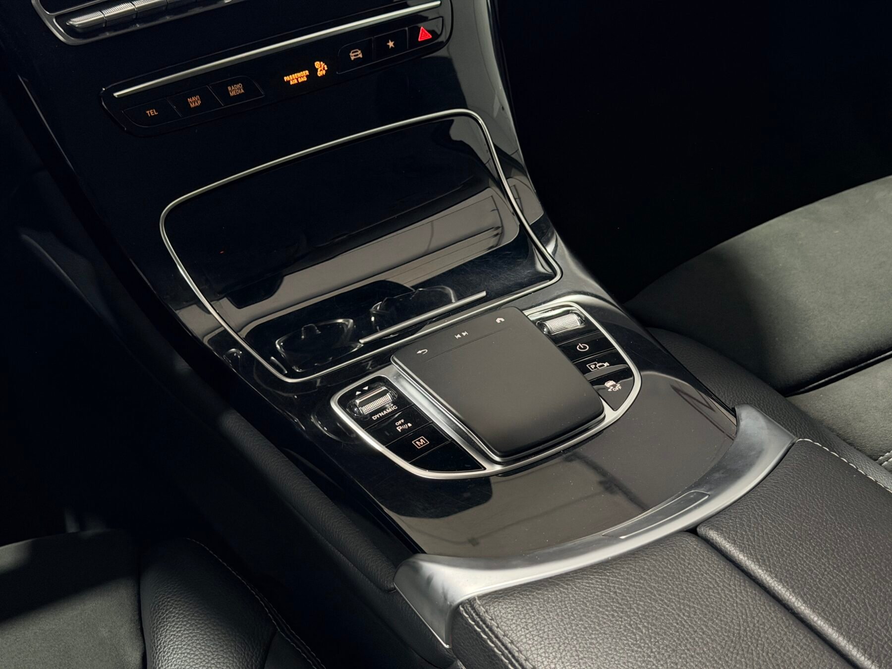 MERCEDES-BENZ GLC 300de