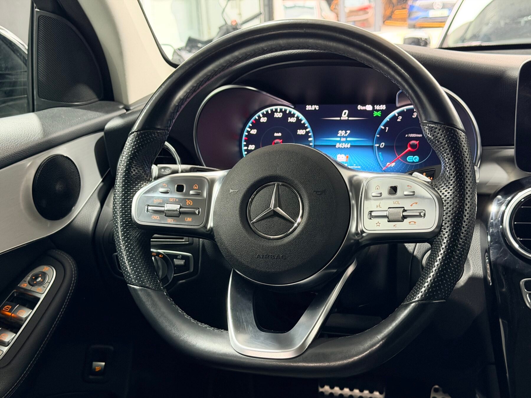 MERCEDES-BENZ GLC 300de
