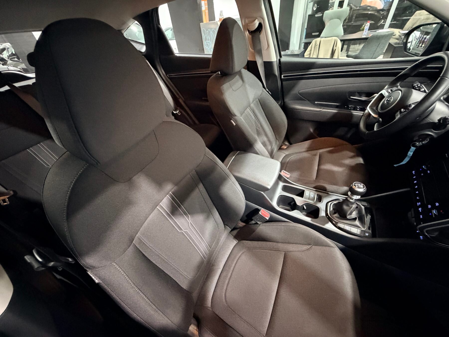 HYUNDAI 1.6 TGDI Maxx Safe