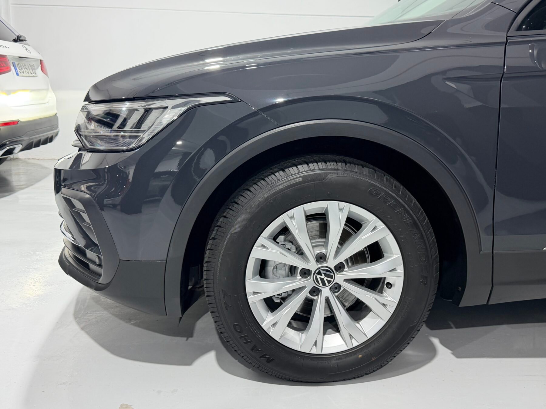 VOLKSWAGEN TIGUAN STYLE